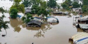 Bihar Flood (1)